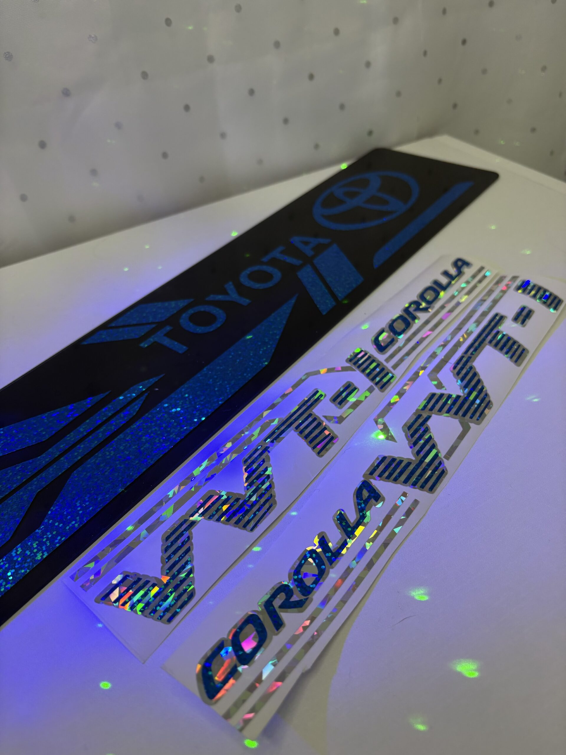 Tablilla y sticker vvti brillante